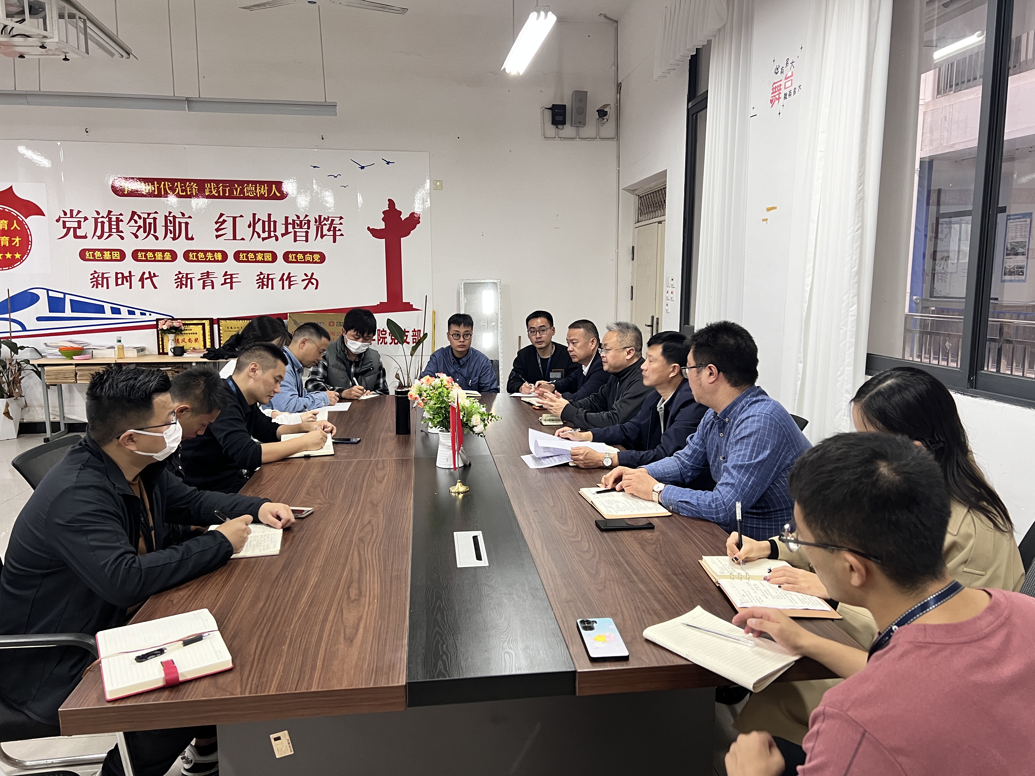 我院顺利召开国家奖学金评审答辩会(图1)